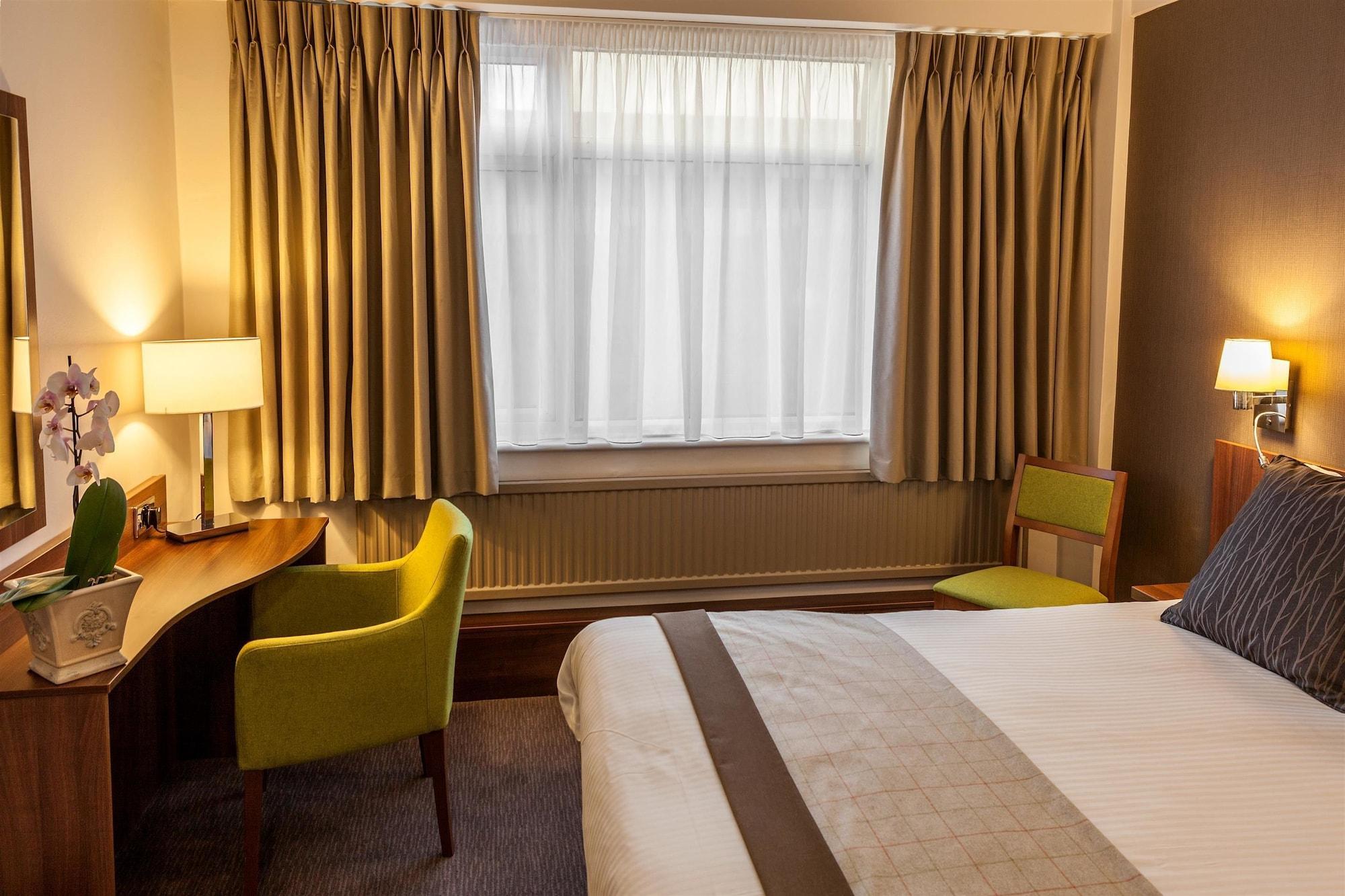 Cresta Court Hotel Altrincham Exteriér fotografie