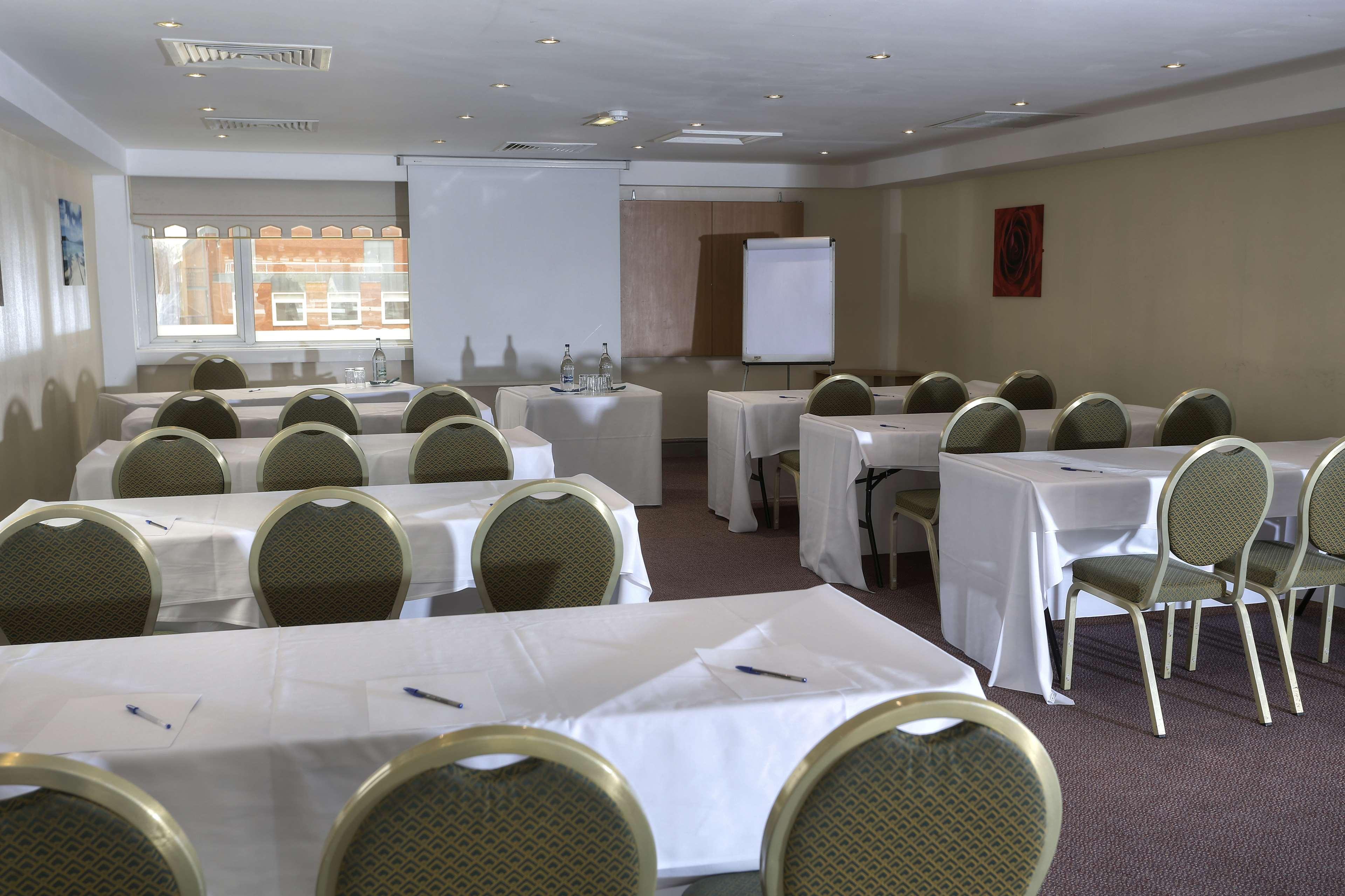 Cresta Court Hotel Altrincham Exteriér fotografie