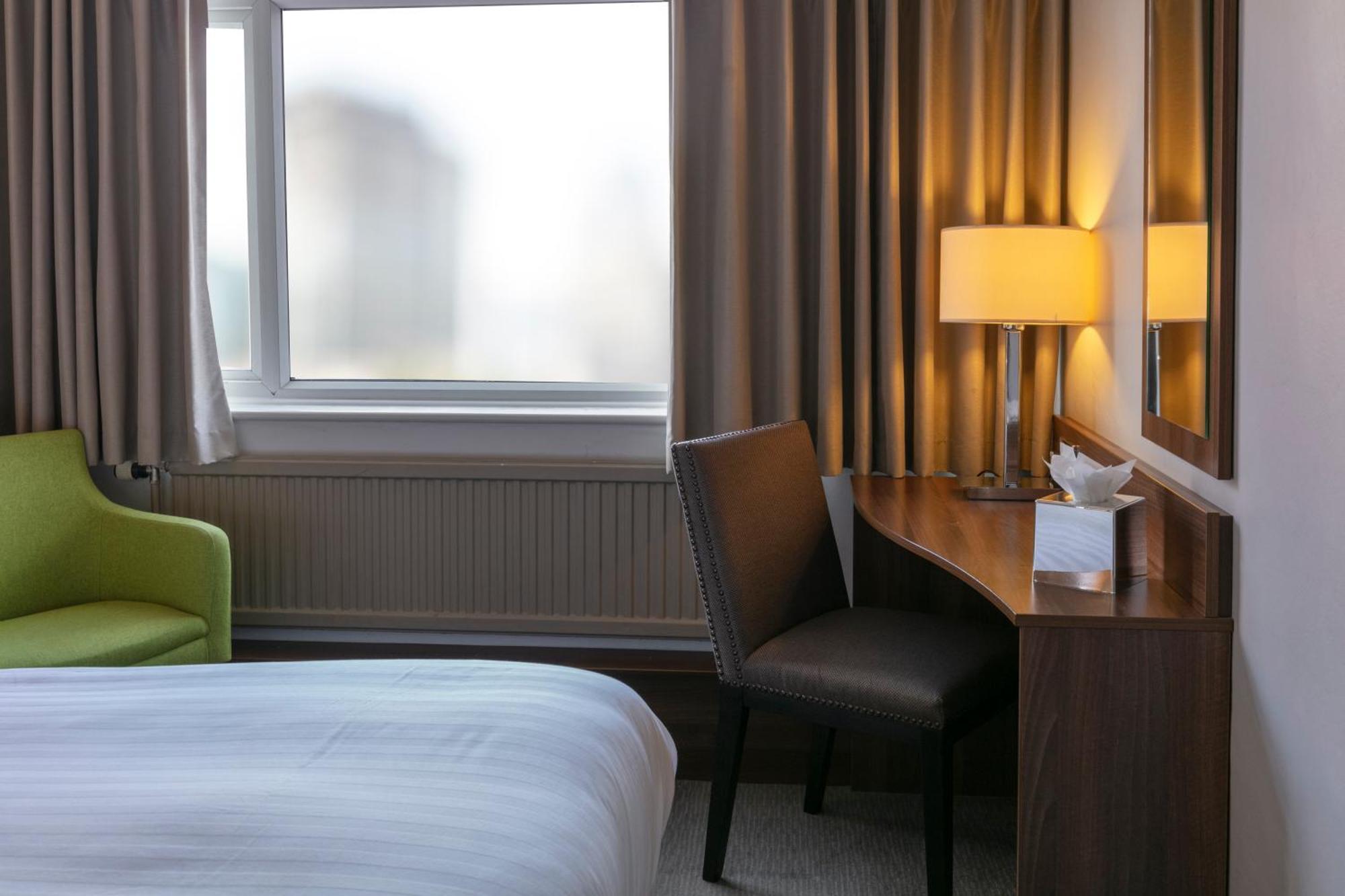 Cresta Court Hotel Altrincham Exteriér fotografie