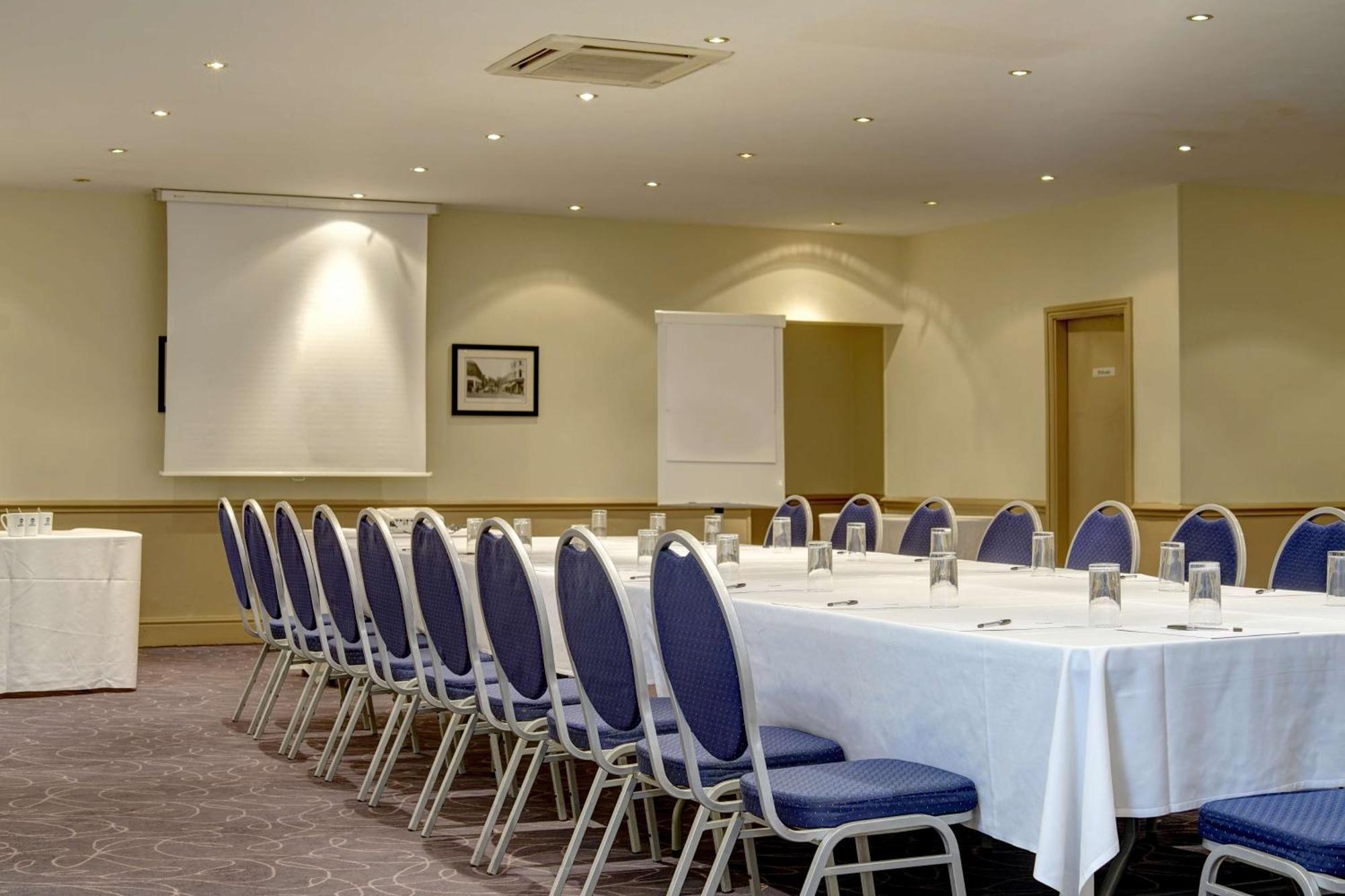 Cresta Court Hotel Altrincham Exteriér fotografie