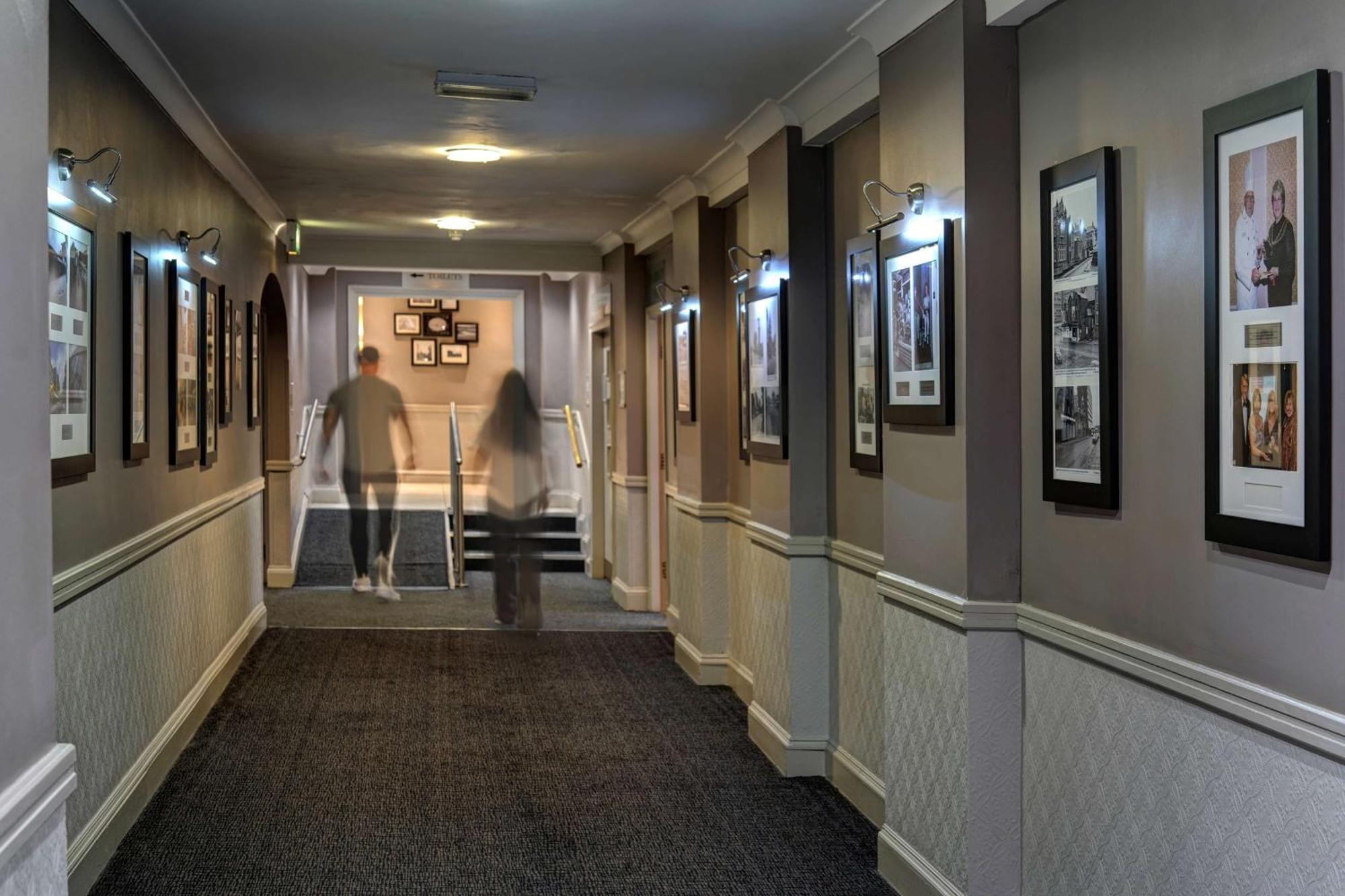 Cresta Court Hotel Altrincham Exteriér fotografie